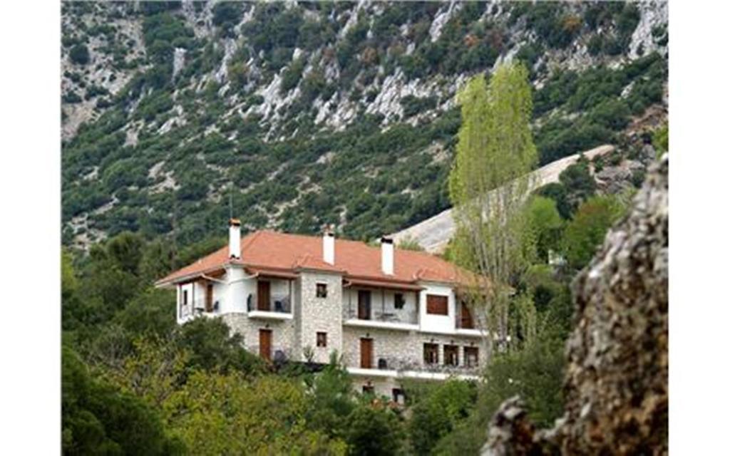 Traditional Marousio 2* Rodavgi